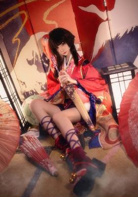 高中女子的腰姿在线看_高清电影观看
